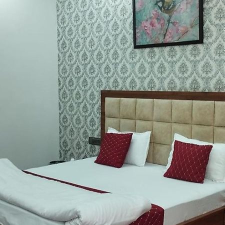The Singhasan Nd Saffron Hotel Jind Exteriör bild
