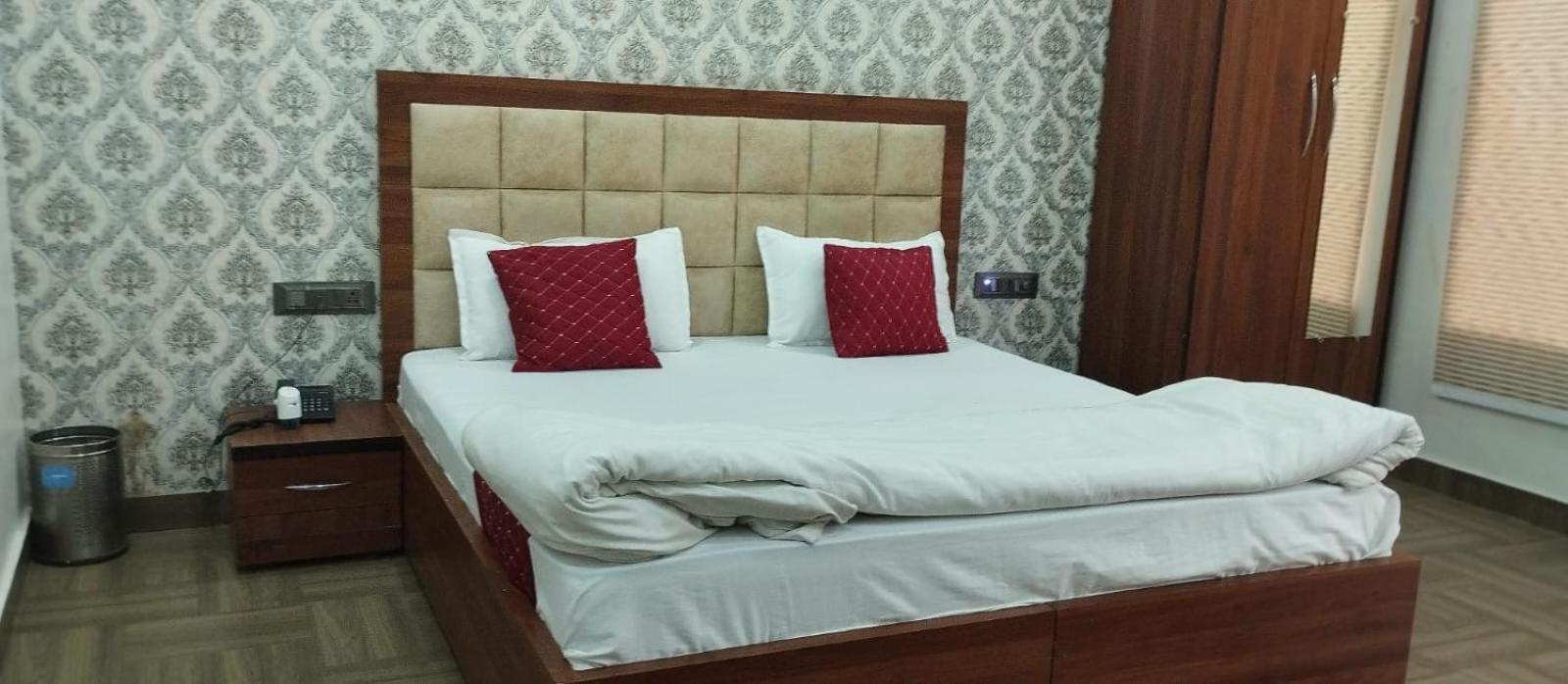The Singhasan Nd Saffron Hotel Jind Exteriör bild